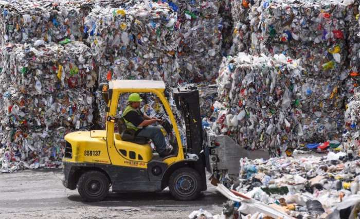 Výkup a recyklace plastů